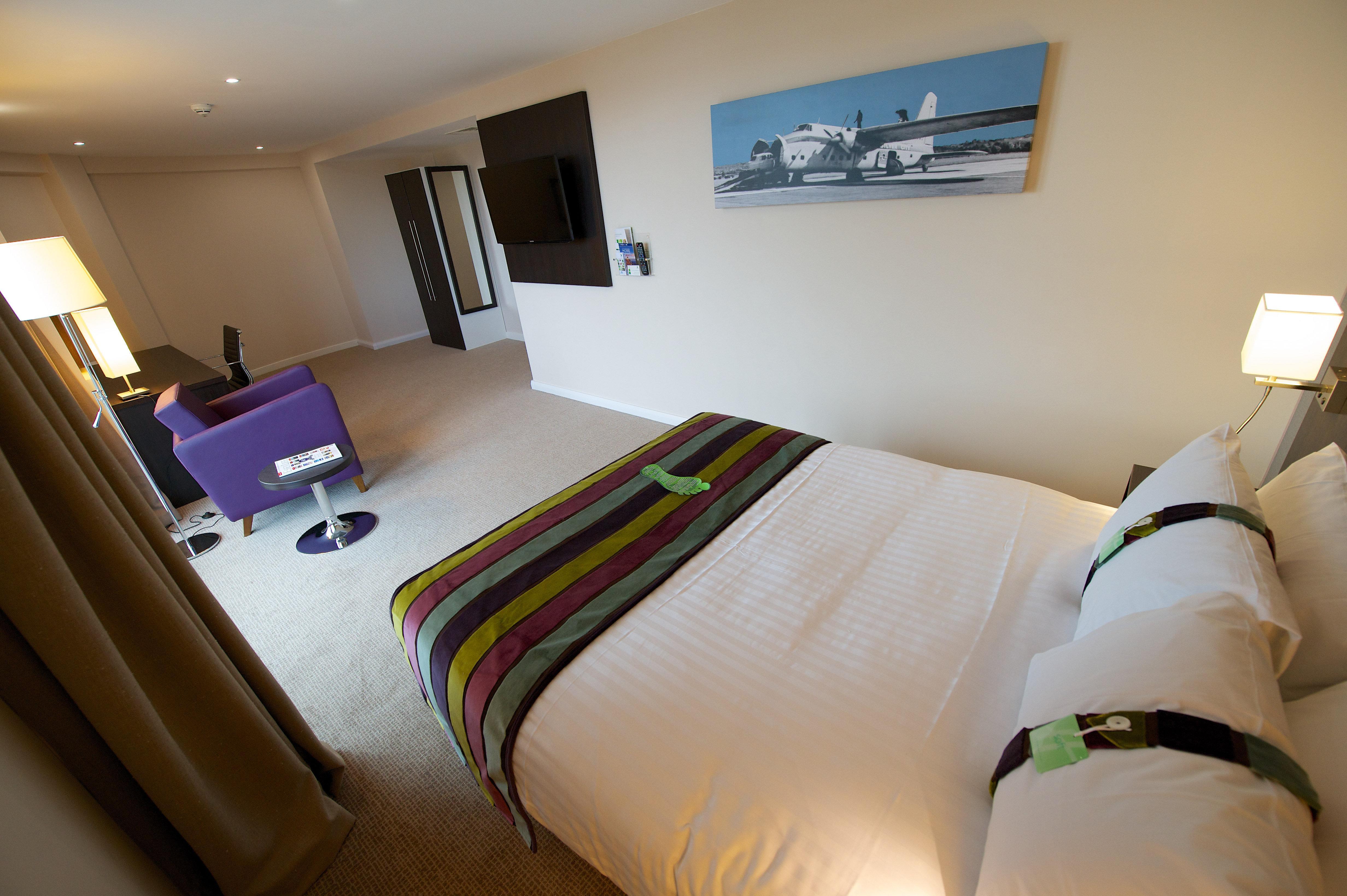Holiday Inn Southend By Ihg Εξωτερικό φωτογραφία