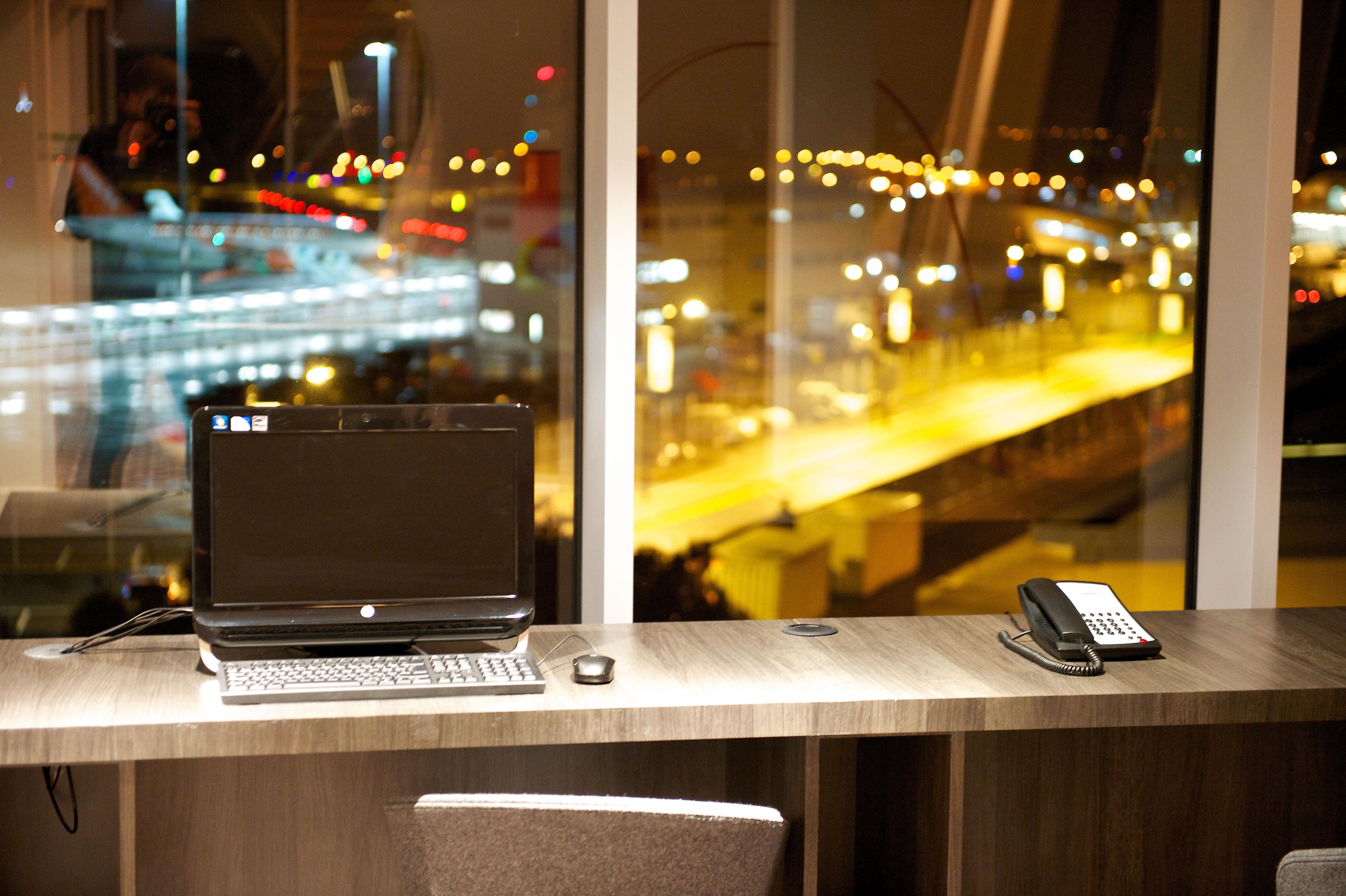 Holiday Inn Southend By Ihg Εξωτερικό φωτογραφία